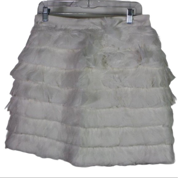 NWT Designer Women’s Club Monoco White Feather Ruffle Skirt Original $119 - Picture 3 of 16